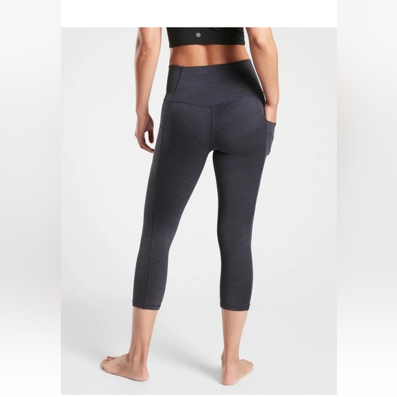 Athleta salutation ll Capri size XS space dye blue - Picture 2 of 7